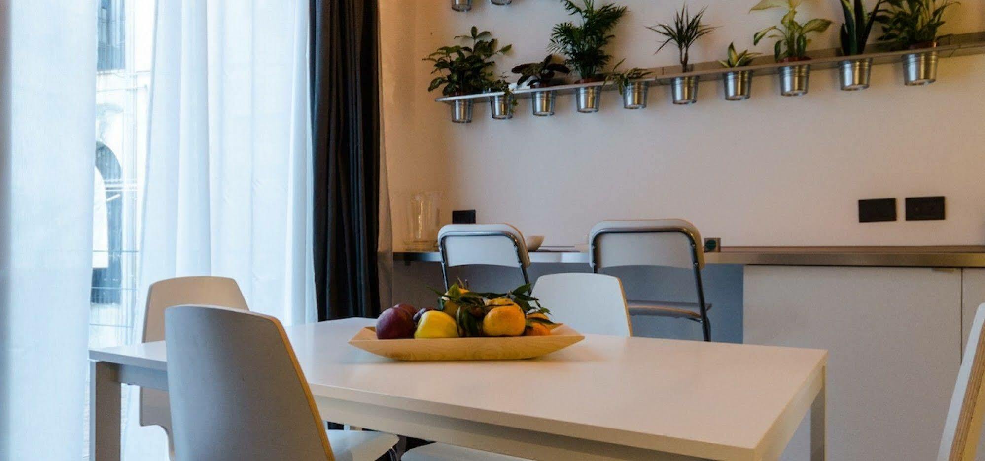 Pietranera Apartments Catania Exterior photo